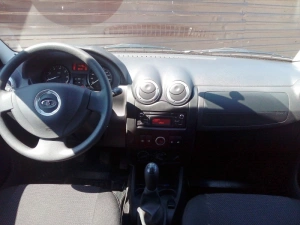 LADA  Largus