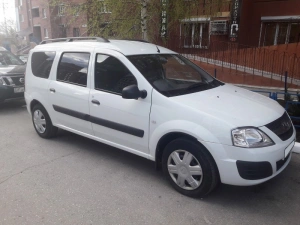 LADA  Largus