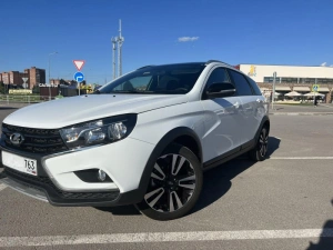 Lada Vesta