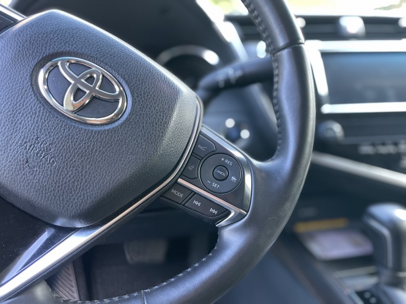 Toyota Camry 70