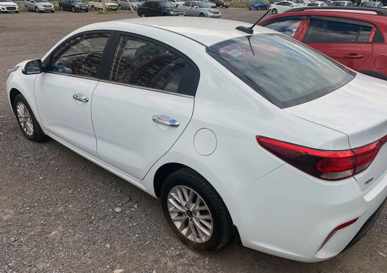KIA  RIO