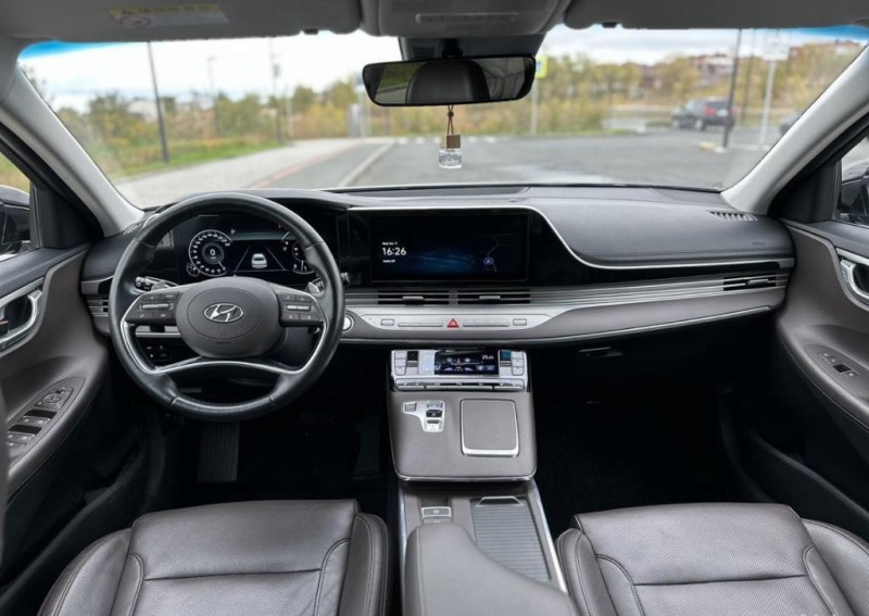 Hyundai Granduer