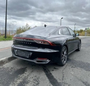 Hyundai Granduer