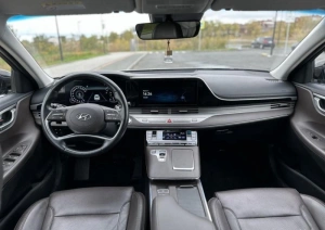 Hyundai Granduer